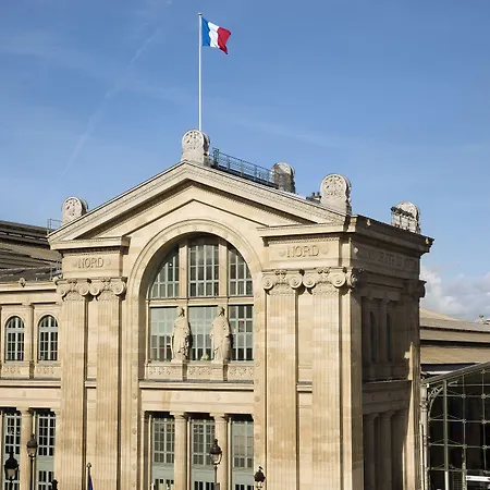 Hotel Whistler - Gare Du Nord-2